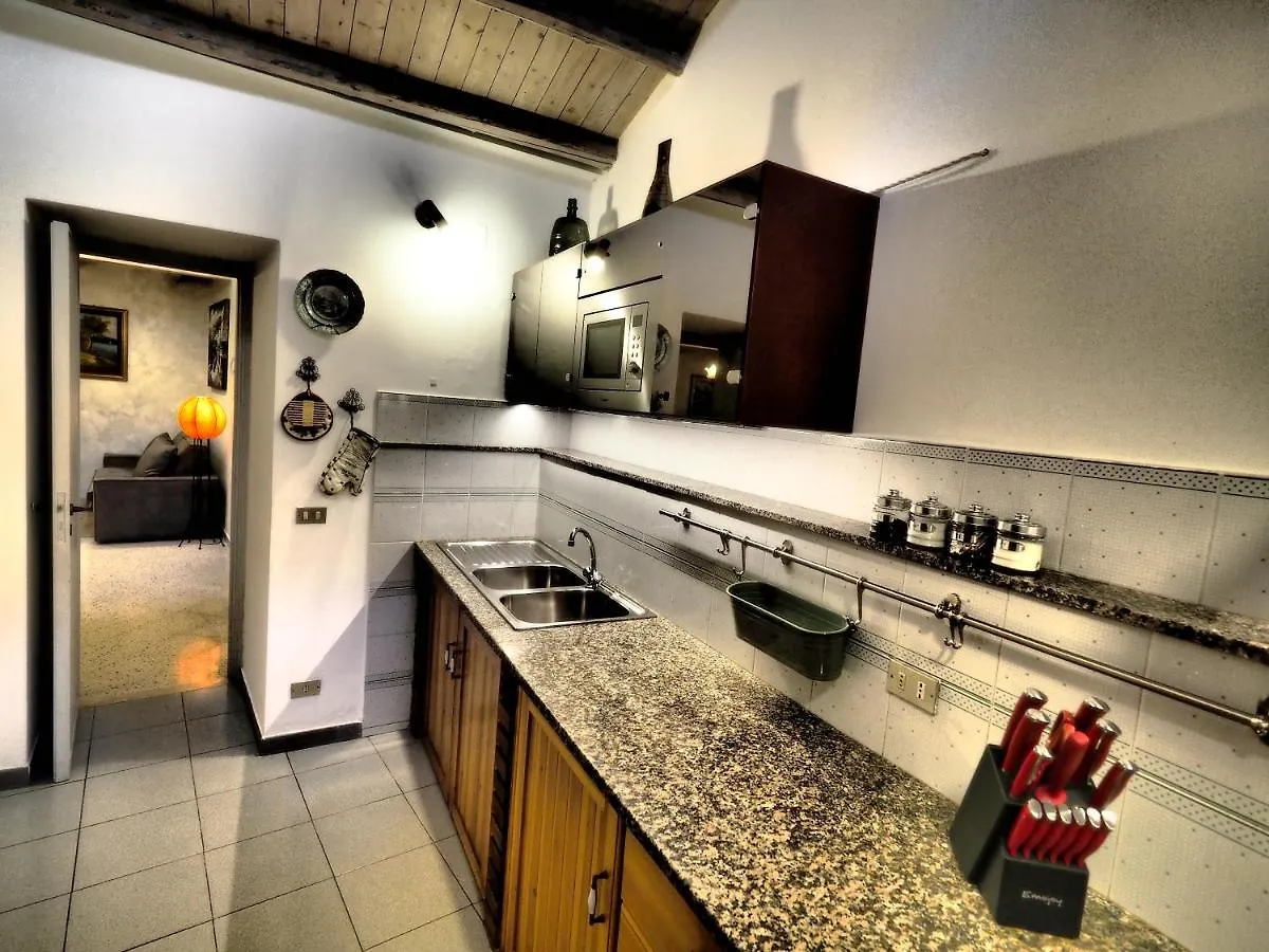 Osterio Magno Apartment Cefalu