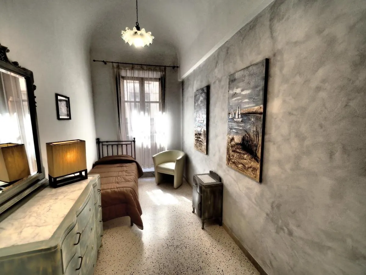 Osterio Magno Apartment Cefalu Italy
