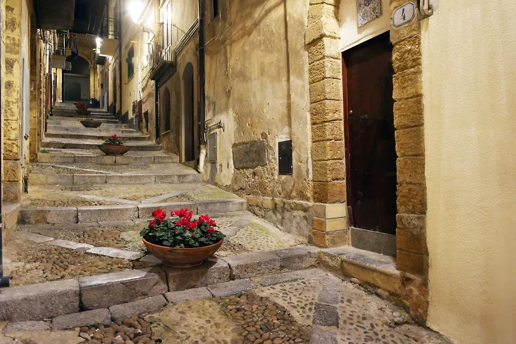 Osterio Magno Apartment Cefalu