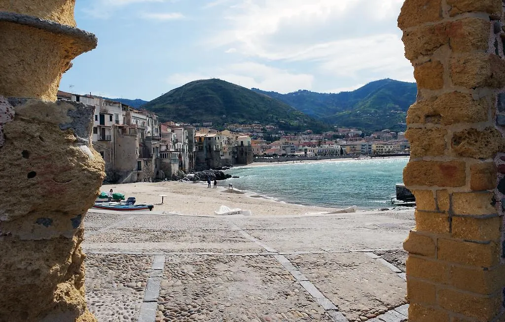 Osterio Magno Apartment Cefalu